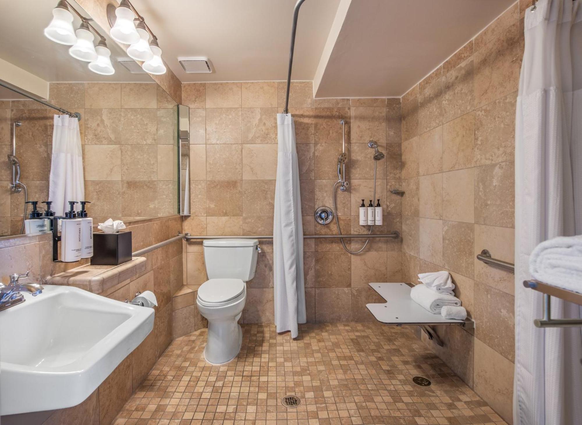Crowne Plaza Mission Valley By Ihg San Diego