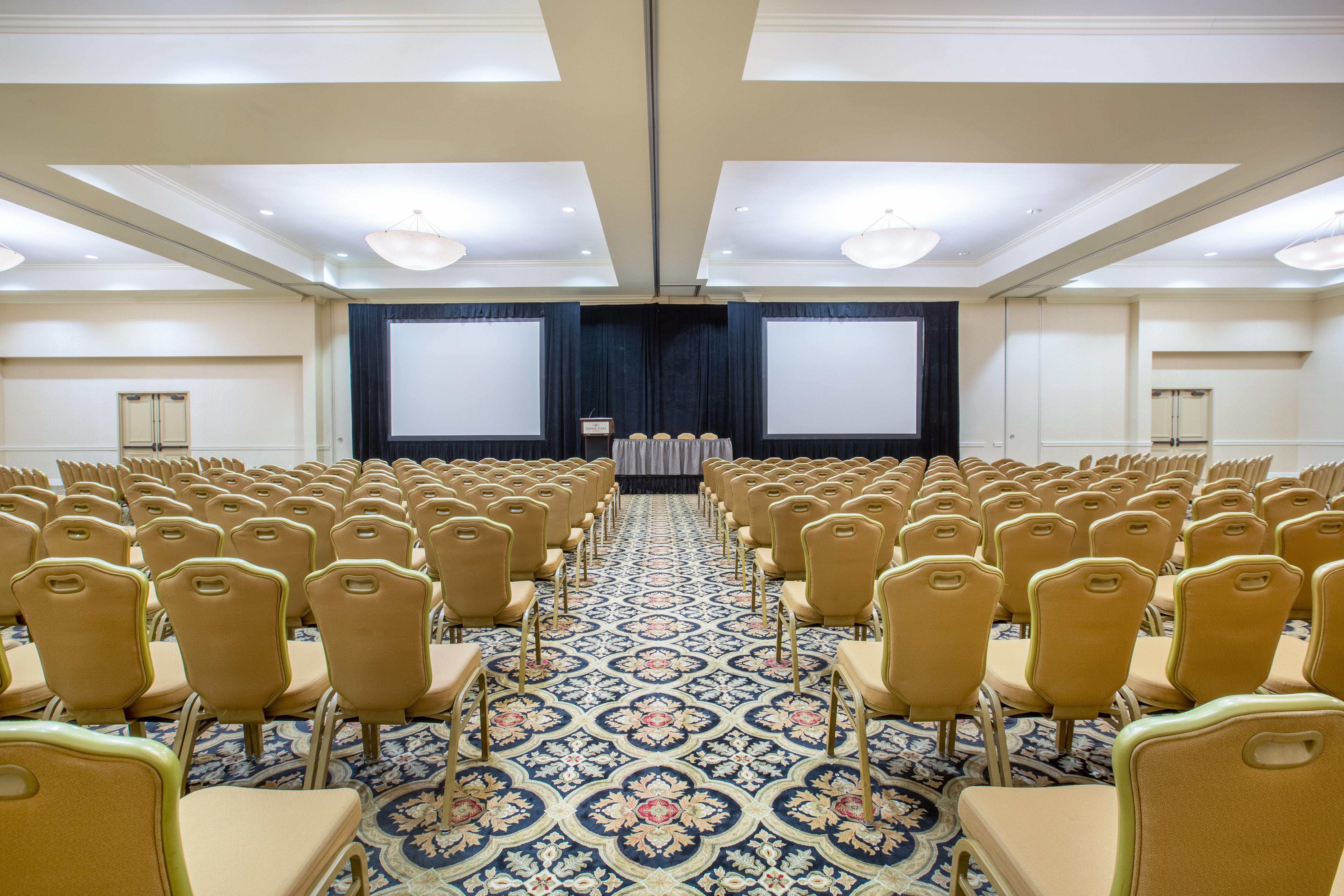 Crowne Plaza Mission Valley By Ihg Resort